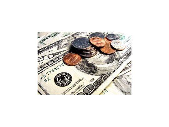 El dólar blue recortó suba y cotizó a $ 12,40