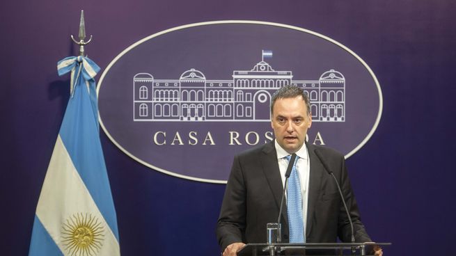 Manuel Adorni dijo que no se extenderán las sesiones extraordinarias.