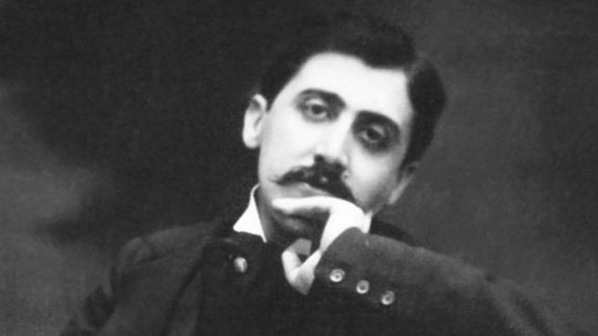 Marcel Proust: a 155 años de su nacimiento, su obra dialoga de una forma extraña con nuestra época.