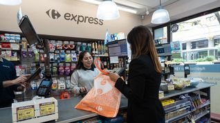 La cadena francesa de supermercados Carrefour está en Argentina desde 1982. La cadena francesa de supermercados Carrefour está en Argentina desde 1982.