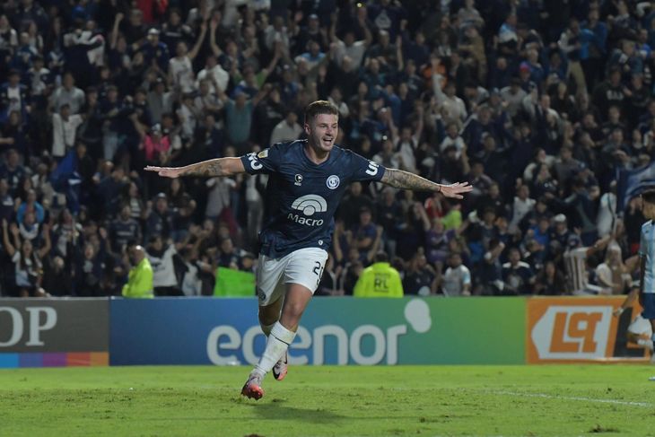 Independiente Rivadavia, uno de los candidatos a quedarse con el torneo. Independiente Rivadavia, uno de los candidatos a quedarse con el torneo.