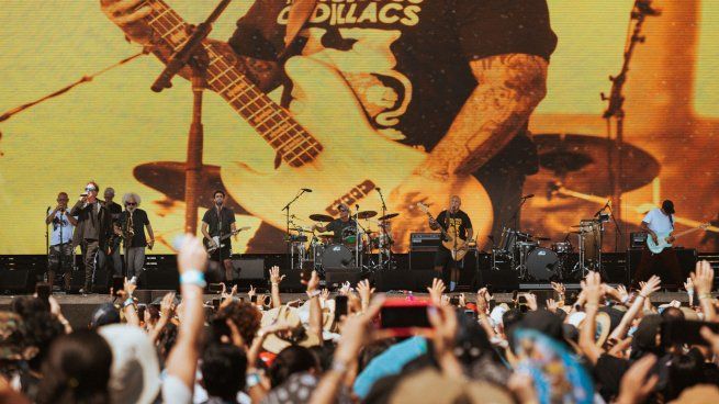 The Fabulous Cadillacs made the Coachella audience vibrate again