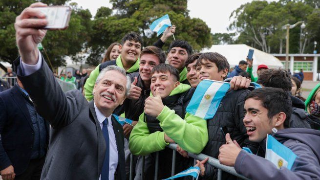 Alberto Fernández: Queremos un Estado promotor de la economía.