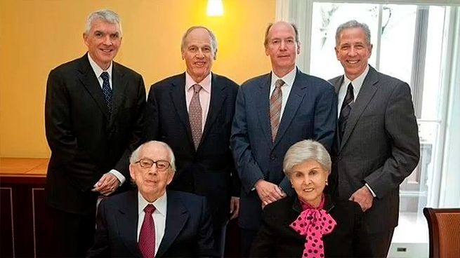 Los Sackler son uno los grupos más millonarios que enfrenta incontables demandas.