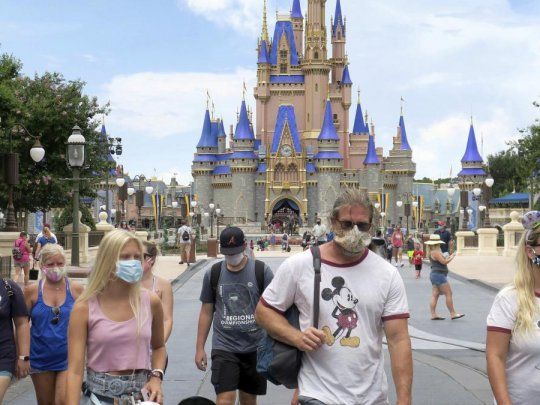 Los&nbsp;parques de Walt Disney World en Orlando reabrieron sus puertas durante la primera quincena de julio.
