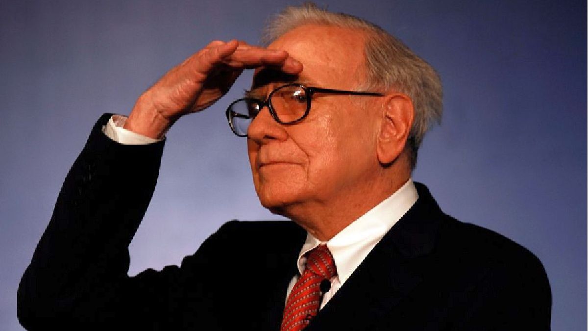 What does the Warren Buffett indicator tell us: time to buy or sell stocks?
