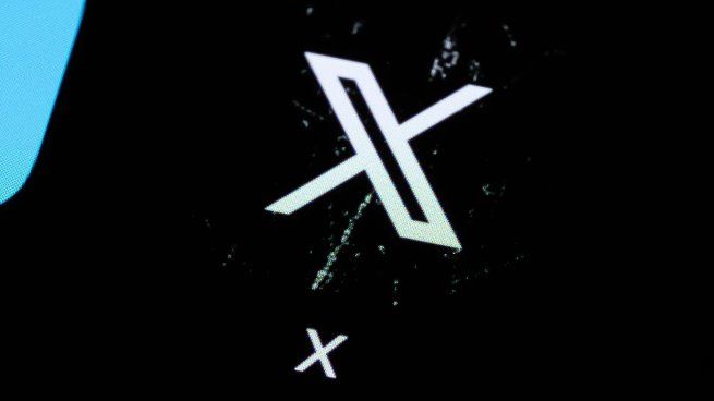 La red social de Elon Musk se encuentra en el centro de la crítica.