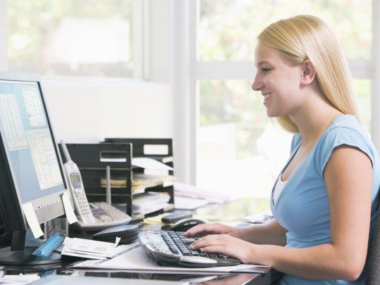 PAG21-HOME OFFICE.jpg