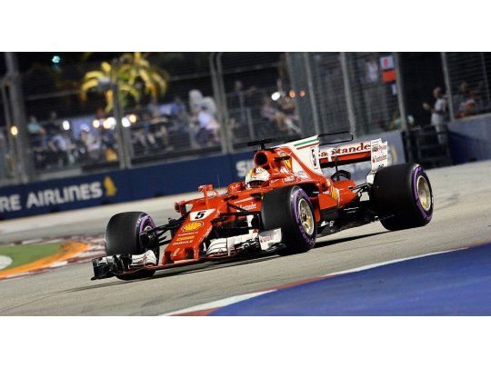 Vettel dio el primer paso para retomar la cima