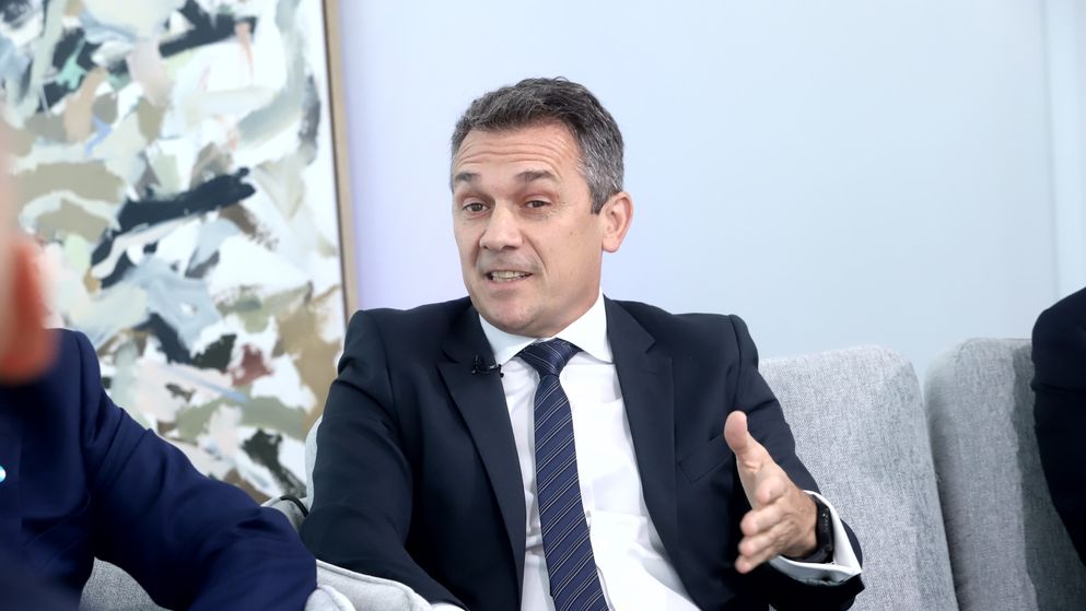 El gerente de operaciones de YPF Luz, Santiago Sajaroff, puso el foco en el concepto de eficiencia.