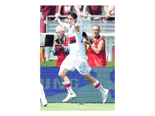 Diego Milito.