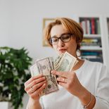 Hay alternativas para seguir disfrutando de tus servicios de entretenimiento mientras gastás menos dólares.