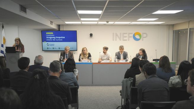 El programa Uruguay Impulsa busca capacitar a más de 5.000 personas para su ingreso al mundo del trabajo.