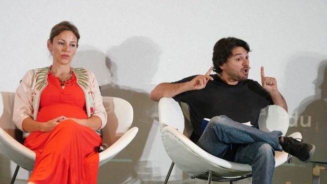 acuña grabois argentinos por la educaicon 2022.jpg