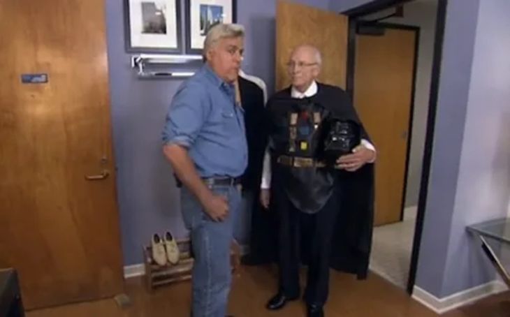 Cheney disfrazado de Darth Vader junto a Jay Leno.
