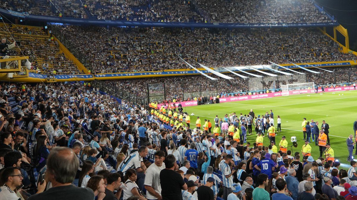 Batacazo en la Bombonera: Argentina cayó ante Uruguay y perdió el invicto -  Olé