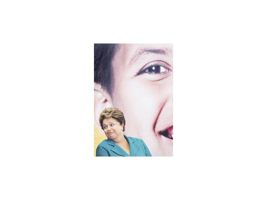 Según analistas, la presidenta Dilma Rousseff supo “atender” los reclamos lanzados durante las multitudinarias manifestaciones de junio y recuperar el respaldo popular.