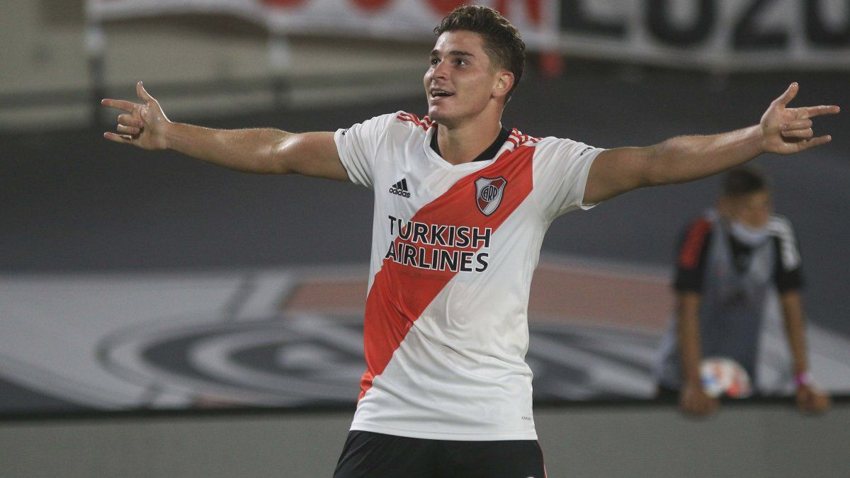 River faces Laferrere for the Argentine Cup: schedule, TV and formations