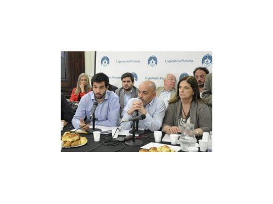 Foto: prensa Legislatura.