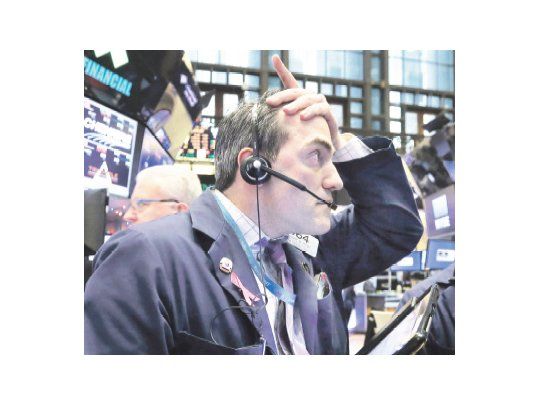No tuvieron respiro ayer los operadores del NYSE tras el anuncio de Corea del Norte. Tampoco  el petróleo y la Fed  ayudaron.
