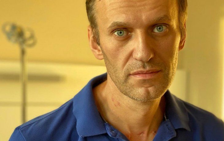 El líder opositor ruso, Alexéi Navalny, recibió el alta médica tras 32 días internado por un envenenamiento con Novichok.