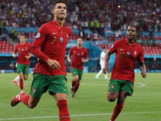 Cristiano Ronaldo acumula récords en la presenta Eurocopa 2020.