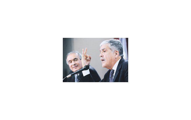 El ministro De Vido fustigó nuevamente al Gobierno de Mauricio Macri, por los aumentos en la tasa de Alumbrado, Barrido y Limpieza, y en las autopistas porteñas. Dijo también que los habitantes de la Ciudad  son los más subsidiados del país.
