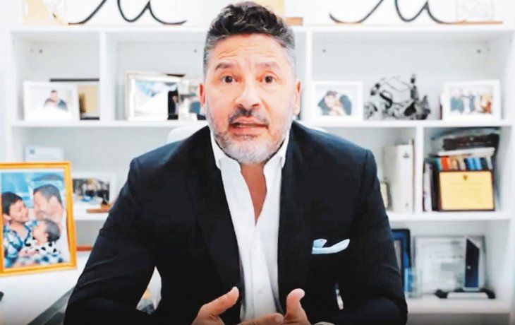 &nbsp;Gustavo Menéndez