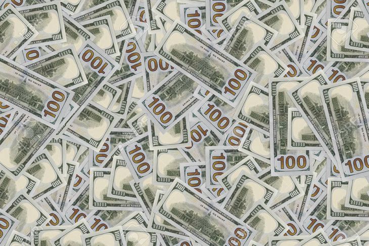 Viejos y nuevos diseños de los billetes de distintas denominaciones del dólar. Viejos y nuevos diseños de los billetes de distintas denominaciones del dólar.