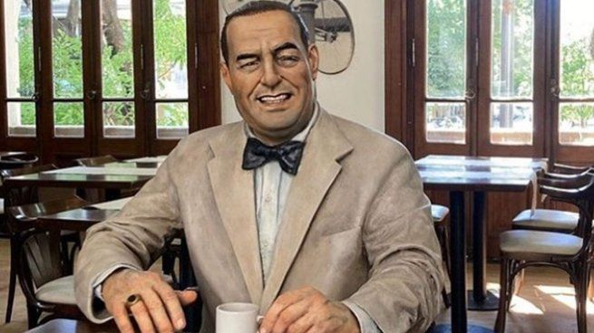 El Gobierno clausuró el bar Un café con Perón.