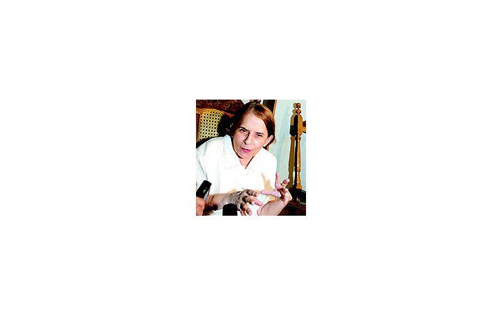 ámbito.com | El derecho a viajar a Buenos Aires para visitar a su hijo y nietos de la neurocirujana cubana Hilda Molina, negado por el régimen de Fidel Castro, desató una crisis en la Cancillería argentina.