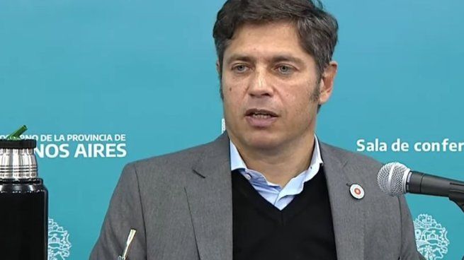Kicillof encabezó este lunes una conferencia de prensa en La Plata.