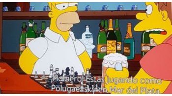 Homero juega al ajedrez como Polugaevsky en Mar del Plata.