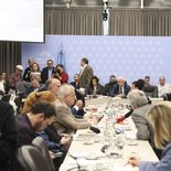 El Gobierno precisaba 53 firmas para el dictamen y consiguió 60. El Gobierno precisaba 53 firmas para el dictamen y consiguió 60.