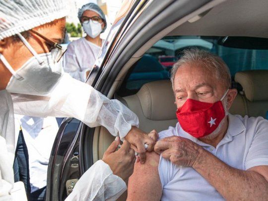 Lula recibió la vacuna contra el coronavirus.&nbsp;