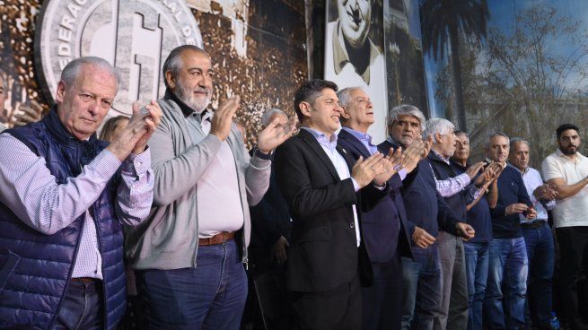 En un acto en conjunto, la CGT y Axel Kicillof dijeron presente para mostrar unidad, a menos de una semana de las eleccions legislativas.