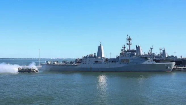 Se trata del Grupo Anfibio de Despliegue Inmediato Iwo Jima de la marina de EEUU.