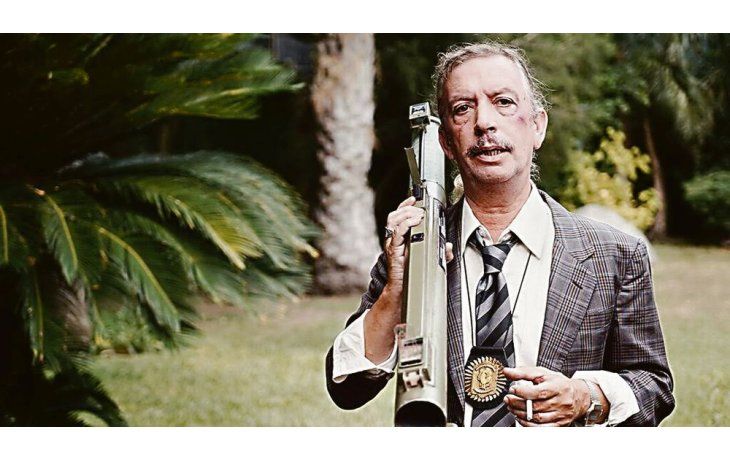 ámbito.com | detective. El cómico Diego Capusotto interpreta al investigador de la conspiración en “27: el club de los malditos”, que agrega demasiado metraje en inglés con rostros famosos y le resta, en consecuencia, ritmo al film.