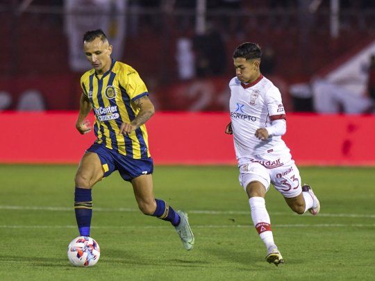 Dado vuelta. Huracán revirtió el marcador frente a Rosario Central y todavía sueña con la clasificación.