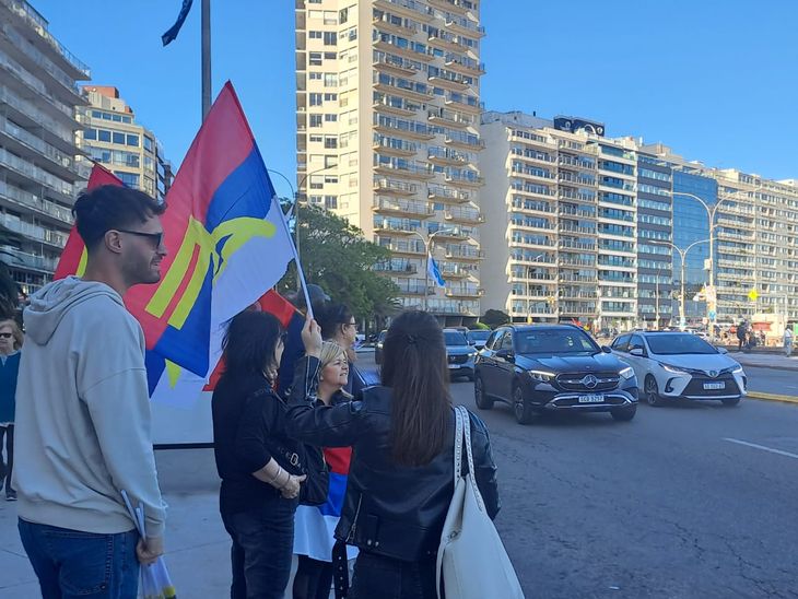 The militants of the Frente Amplio also put their color on the day. The militants of the Frente Amplio also put their color on the day.