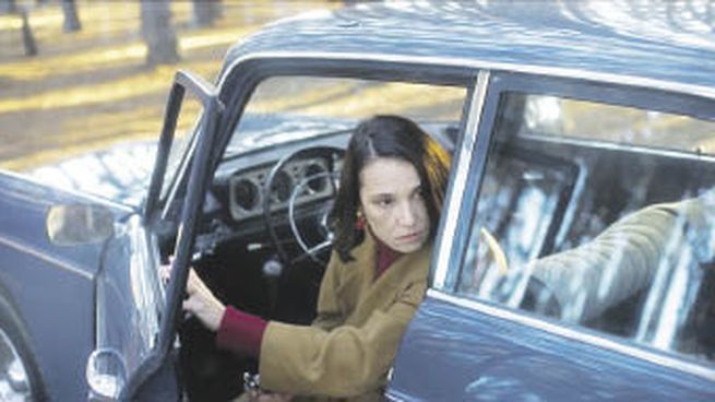 1976. Aline Kuppenheim, protagonista del film debut de Manuela Martelli.