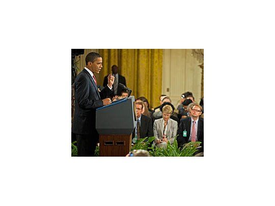Obama brindó una conferencia de prensa en horario central.