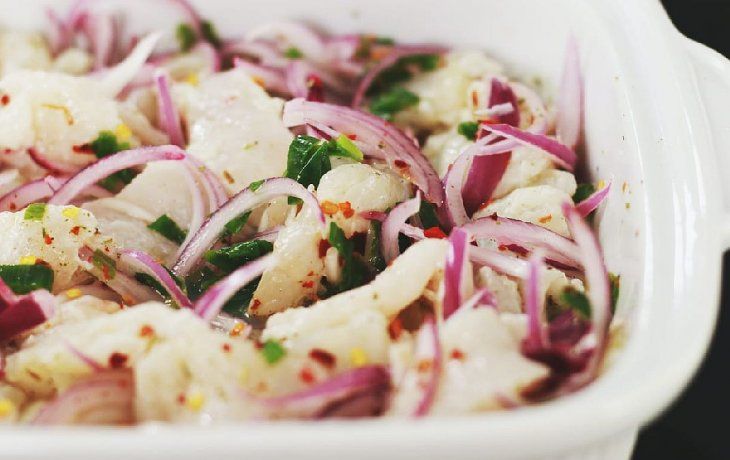 Receta de Ceviche, comida emblemática de Perú