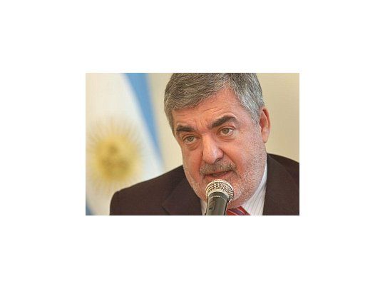 Mario das Neves.