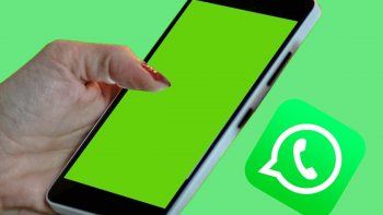 como activar el modo zurdo en whatsapp, facebook y telegram