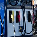 El sábado entraron en vigencia los nuevos valores para los combustibles. El sábado entraron en vigencia los nuevos valores para los combustibles.