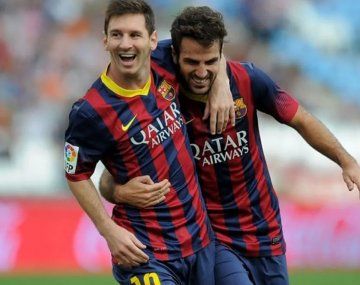 Fábregas también respaldó a Messi tras el ataque de Canelo