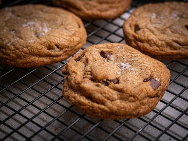 Healthier cookies without refined sugar. Healthier cookies without refined sugar.
