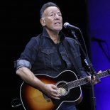 Bruce Springsteen apuntó nuevamente contra Donald Trump. Bruce Springsteen apuntó nuevamente contra Donald Trump.
