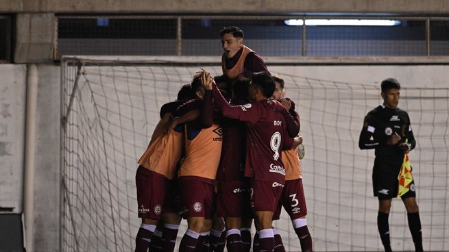 Lanús pasó a Vélez y ya está en octavos de la Copa Argentina.
